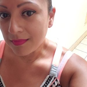 Meet your Posher, Salina